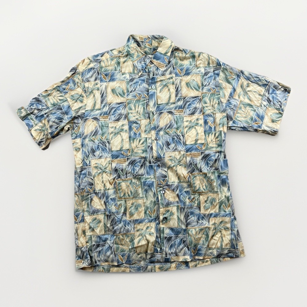 Tori Richard Vintage Hawaiian Shirt Mens Small Cotton Lawn Floral Palm Made USA - Picture 1 of 11